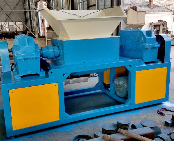 橡膠撕碎機的刀片磨損后要如何處理？